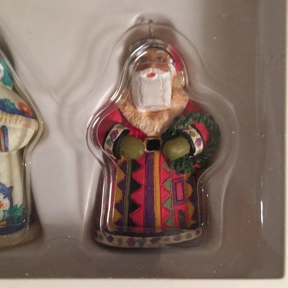 NIB 2006 Santas From Around The World Miniature Collection Hallmark Ornaments - Picture 9 of 11